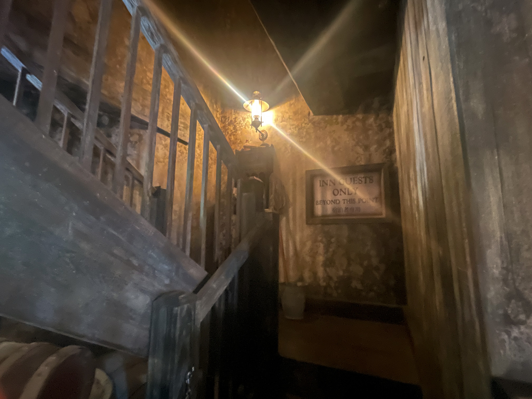 USJエリアの三本の箒の写真